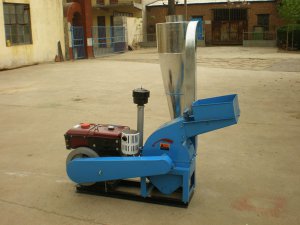 Straw hammer mill