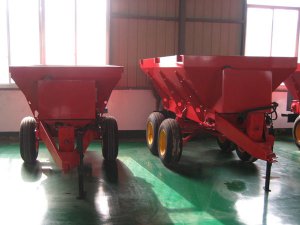 Agricultural Tractor Trailed Manure fertilizer Spreader